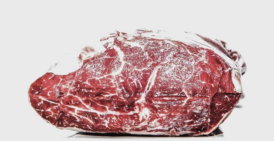 Was uns bewegt im August: Skandalöse Bedingungen in der Fleischindustrie