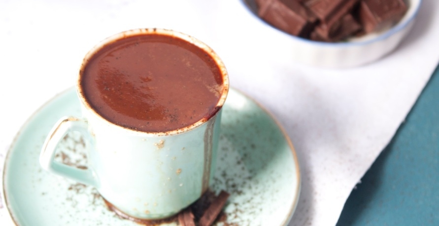 Trinkschokolade mit Kokosblütenzucker - diese gesunde Alternative heißt Kokolade