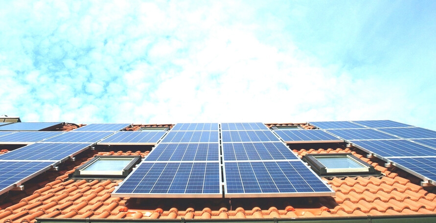 Solaranlagen und Solarstromprodukte – die wichtigsten Fragen und Antworten