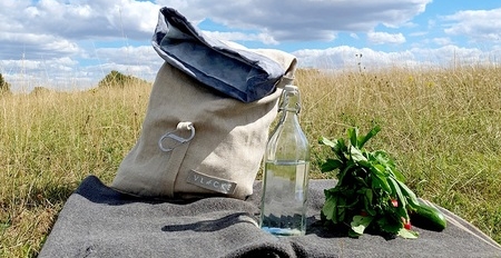 Nachhaltig kühlen ohne Plastik mit der Kühltasche Vlocke von Vlocke Coolbag Innovation